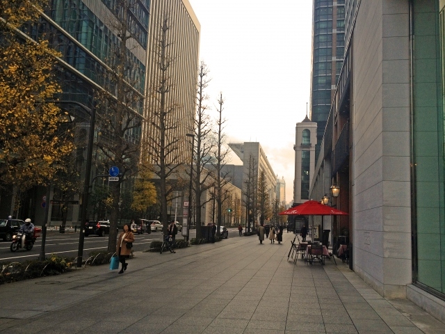 帝国データバンクが「景気見通しに対する企業の意識調査」。2021年の見通しは、「回復」を見込む企業は13.8%、「踊り場」28.7%、「悪化」32.4%