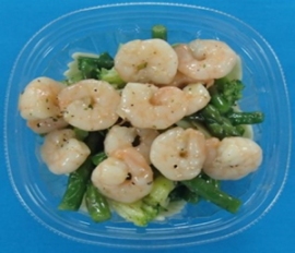 ケンコーマヨネーズ＜２９１５＞（東１）の１００％子会社「関東ダイエットクック」から、スーパーマーケットや量販店の惣菜売り場において好調な売れ行きの「海老と緑野菜のガーリックオイル」を紹介。