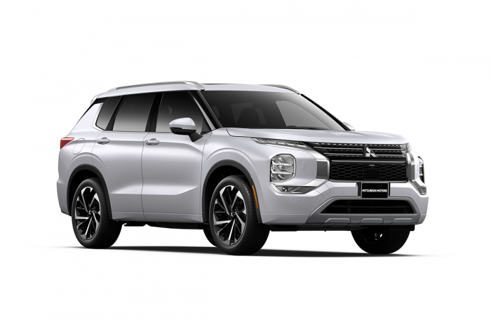新型「アウトランダー」フロント（画像: 三菱自動車工業の発表資料より）