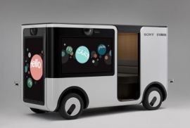 ソニーとヤマハ発動機が共同開発したエンタテインメント車両「ソーシャブルカート」(画像: 発表資料より) ソニーとヤマハ発動機が共同開発したエンタテインメント車両「ソーシャブルカート」(画像: 発表資料より)