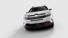 マイナーチェンジを受けたシトロエン・C5エアクロスSUV（画像: グループPSAジャパン発表資料より）