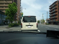 Photo：ブレーキランプが点灯しても見え難い「要注意車両」©sawahajime