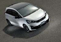 ブラックを基調としたModulo Xらしい存在感のあるデザインのホンダ・フィットe:HEV MODULO X