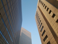 東京商工リサーチが2021年3月期決算企業業績動向調査。増収企業率は前年に比べて大幅に低下。約7割が減収