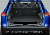 新型カローラクロスに専用設計されたラゲージアクティブボックス装着イメージ（画像：トヨタ自動車株式会社発表資料より）