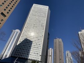 日本総研がレポート。コロナ禍で増加した企業の現預金は37兆円。過剰債務の調整可能。23兆円は「投資機会がある」高収益率産業で保有。 日本総研がレポート。コロナ禍で増加した企業の現預金は37兆円。過剰債務の調整可能。23兆円は「投資機会がある」高収益率産業で保有。