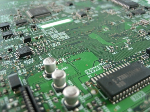 世界中で起こっている半導体不足は文明社会に大きな影響を及ぼしている