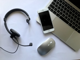 おうち時間の増加は、音楽との関わり方も変えてしまった おうち時間の増加は、音楽との関わり方も変えてしまった