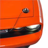 ボンネットピン装着状況　　画像提供： （有）スクランチ