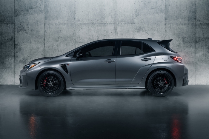 GRカローラ サイド：発表資料より