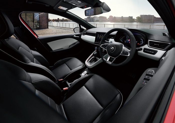 ルノー ルーテシア E-TECH HYBRID（画像: ルノー・ジャポンの発表資料より）