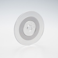 異方性導電膜（ACF）の製品（画像: デクセリアルズの発表資料より）