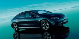 EQE（画像: メルセデス・ベンツ日本発表資料より）