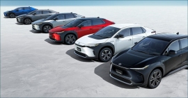 bZ4X(画像: KINTO発表資料より) bZ4X(画像: KINTO発表資料より)