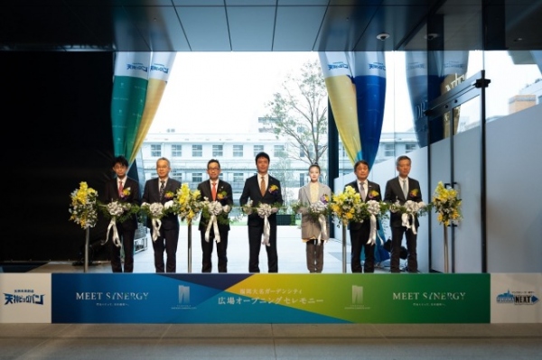 福岡に新たなランドマークが誕生。「福岡大名ガーデンシティ」広場が1月20日から開放