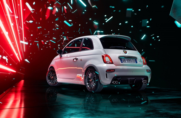 アバルト「695 コンペティツィオーネ」