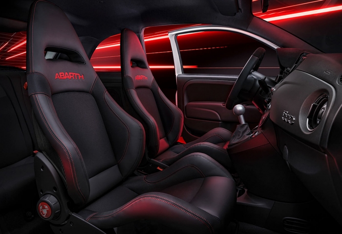 アバルト「695 コンペティツィオーネ」