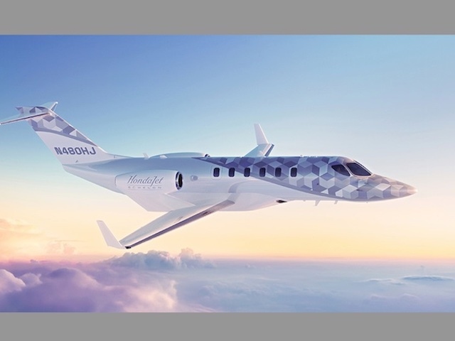 発表したHondaJet Echelonの飛行イメージ