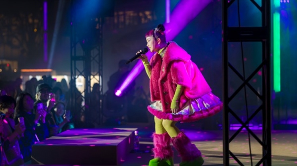 「マックスマーラ」が六本⽊ヒルズでイベント「テディ テン パーク」を開催