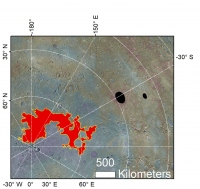 水星極致付近の特徴的な地形（ボレアリス カオス；赤色部分）(c) NASA