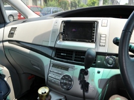 日本国内を見てみると、まだまだガソリン車の需要が高く、EV化のスピードは他の先進国よりも遅れていると言わざるを得ない 日本国内を見てみると、まだまだガソリン車の需要が高く、EV化のスピードは他の先進国よりも遅れていると言わざるを得ない