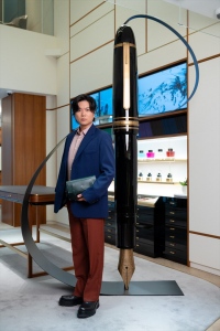 「モンブラン」が筆記具マイスターシュテュックの100周年を記念したイベントを銀座本店で実施