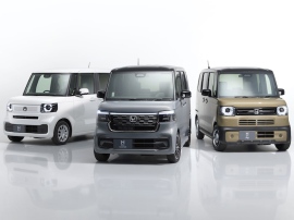 軽四輪車新車販売台数においては10年連続の首位獲得したホンダN-BOXシリーズ。左からN-BOX、N-BOX Custom、N-BOX Joy 軽四輪車新車販売台数においては10年連続の首位獲得したホンダN-BOXシリーズ。左からN-BOX、N-BOX Custom、N-BOX Joy
