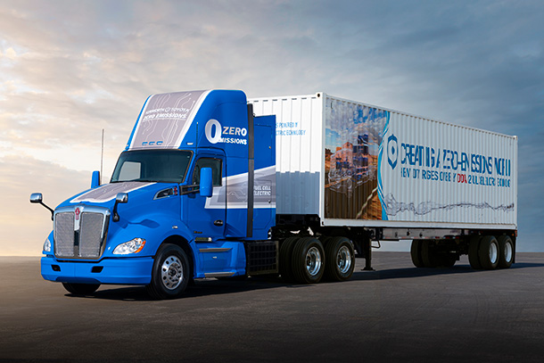 Photo: トヨタの燃料電池大型商用トラックの新型プロトタイプ（画像: トヨタ自動車の発表資料より）