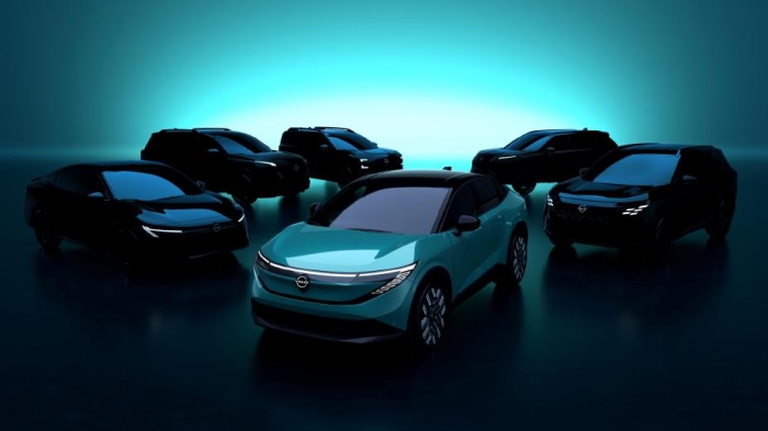 米国での新型ラインアップティーザーイメージ