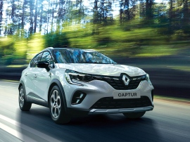 新型ルノー・チャプター　写真はマイルドハイブリッド「TECH」389.0万円