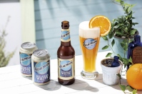 神奈川県葉山町の一色海岸にある「Blue Moon」も若者たちに人気の海の家の一つ