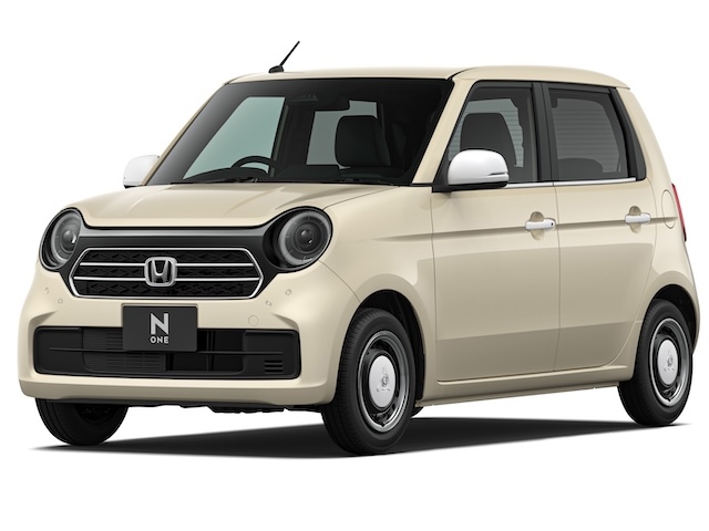 6速マニュアルトランスミッション専用グレードとなったHONDA N-ONE RS　15インチのタイヤ&ホイールが走りを主張する