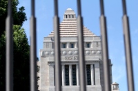 選挙のたびに浮上する減税案はなぜ消えるのか?「現場の悲鳴」から見る構造的要因