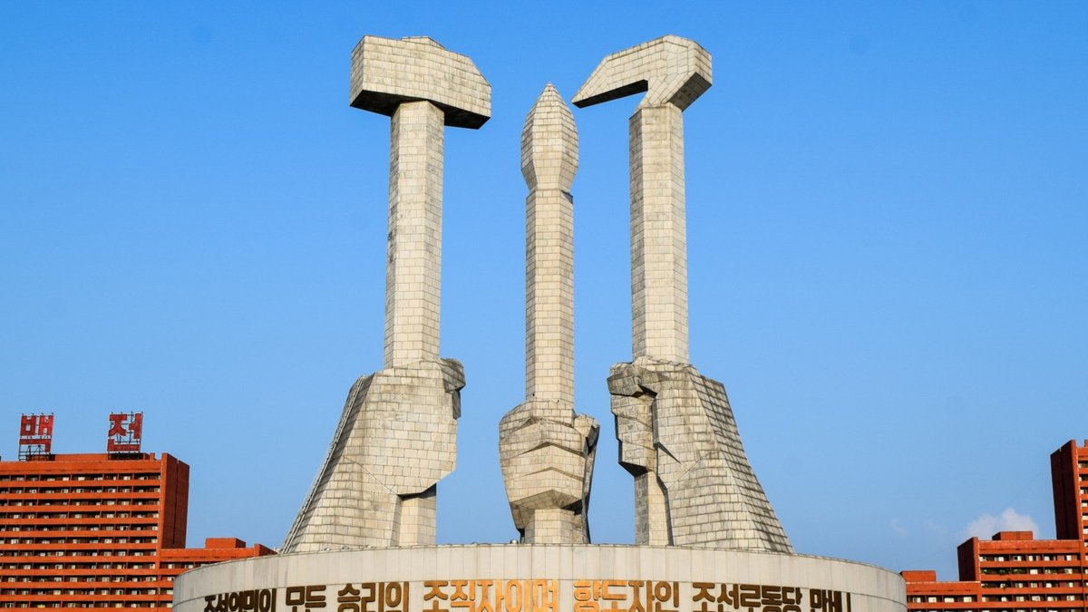 A photo of the Monument to Party Founding (당창건기념탑), Pyongyang, North Korea, taken in 2014. (Unsplash/Steve Barker)
