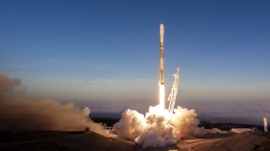 (Spacex.com) (Spacex.com)