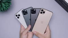 iPhone 18 Proはメモリ高騰で最大約4.2万円値上げとの予測がある。写真は旧世代のiPhone。Photo by Daniel Romero on Unsplash