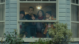 (Netflix.com) (Netflix.com)