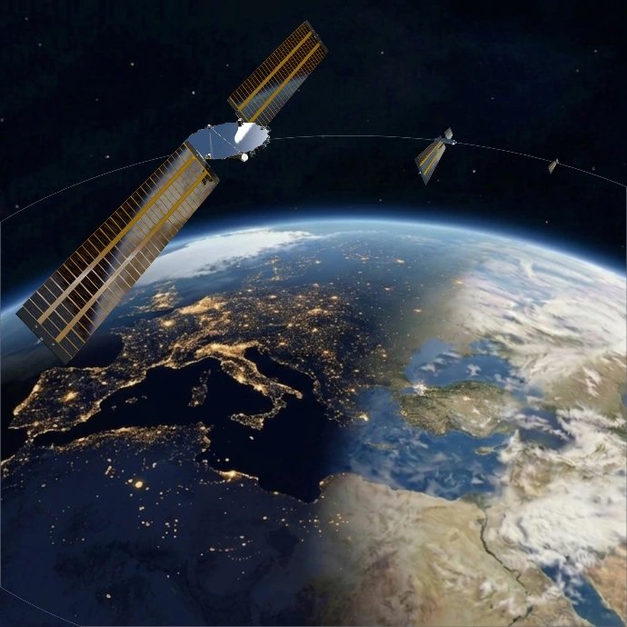 「低軌道衛星330機と中軌道衛星18機で構成されるEUの衛星通信網IRIS²のイメージ」（画像：Aerospacelab）