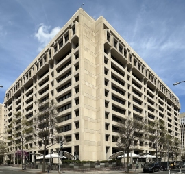 APK, CC BY 4.0 <https://creativecommons.org/licenses/by/4.0>, via Wikimedia Commons