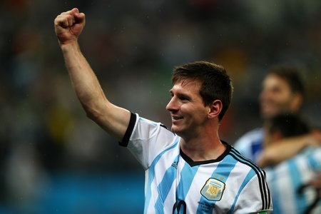 サッカーW杯準決勝：アルゼンチン、PK戦でオランダ破る