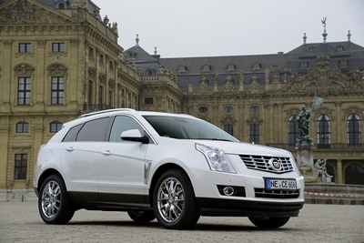 キャデラック、高級SUVの特別仕様車を20台限定で発売