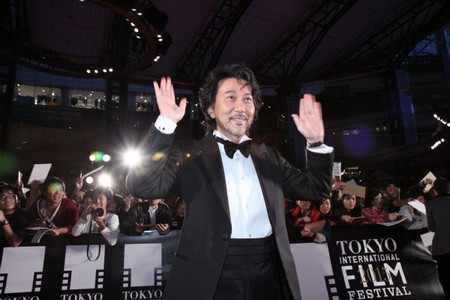 東京国際映画祭が開幕　レッドカーペットにゲストら多数登場