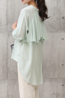 バックフリルシャツブラウス バックフリルシャツブラウス