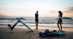 次世代型水上ビークル『WaveShark』日本初公開へ、クルマと遊びの総合展示会「ビークルスタイル」2022出展