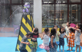 「ばいきんまんのいたずら水あそび広場」(2018年開催時の様子) 「ばいきんまんのいたずら水あそび広場」(2018年開催時の様子)