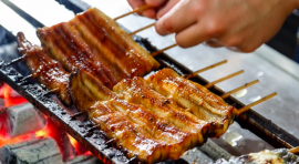 「あがの夢うなぎ」炭火で香ばしく