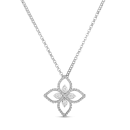 〈プリンセスフラワー・ドバイ〉K18WG・ダイヤモンド ネックレス(45cm) 税込220,000円