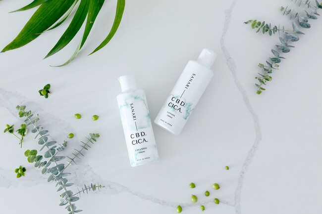 ファーストCBDブランドSANARI（サナリ）誕生！ CBDとCICAをWで配合した「CBD×CICA ローション」「CBD×CICA エマルジョン」を2023年8月1日（火）より発売開始