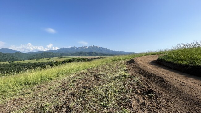 北海道上川町にサスティナブルな環境を考えたマウンテンバイクコースがついに9/10オープン！！上川町(北海道) とYAMANASHI MTB 山守人(山梨県)が協定調印を行う。