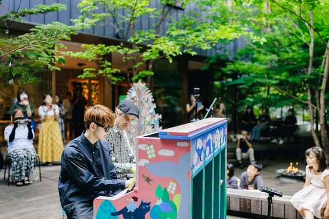【BEB5軽井沢】星野リゾートとヤマハのコラボレーションプロジェクト「旅するLovePiano」がBEB5軽井沢で一年間の「旅」のフィナーレを迎えました｜実施日：2023年7月31日